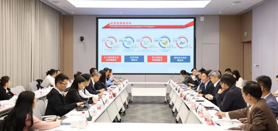 万德庄礼服
